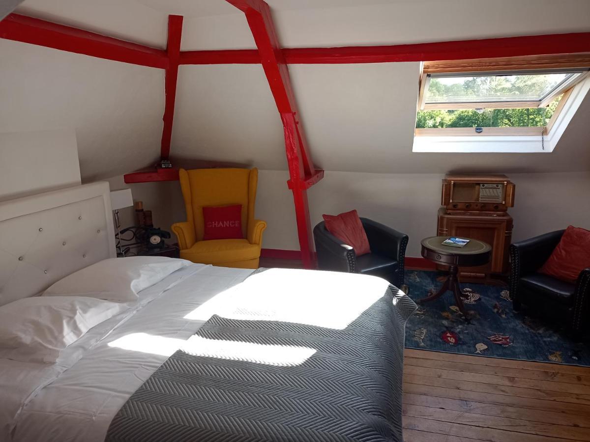 La Cour Du Puits Chambre Victor Cormeilles  Экстерьер фото
