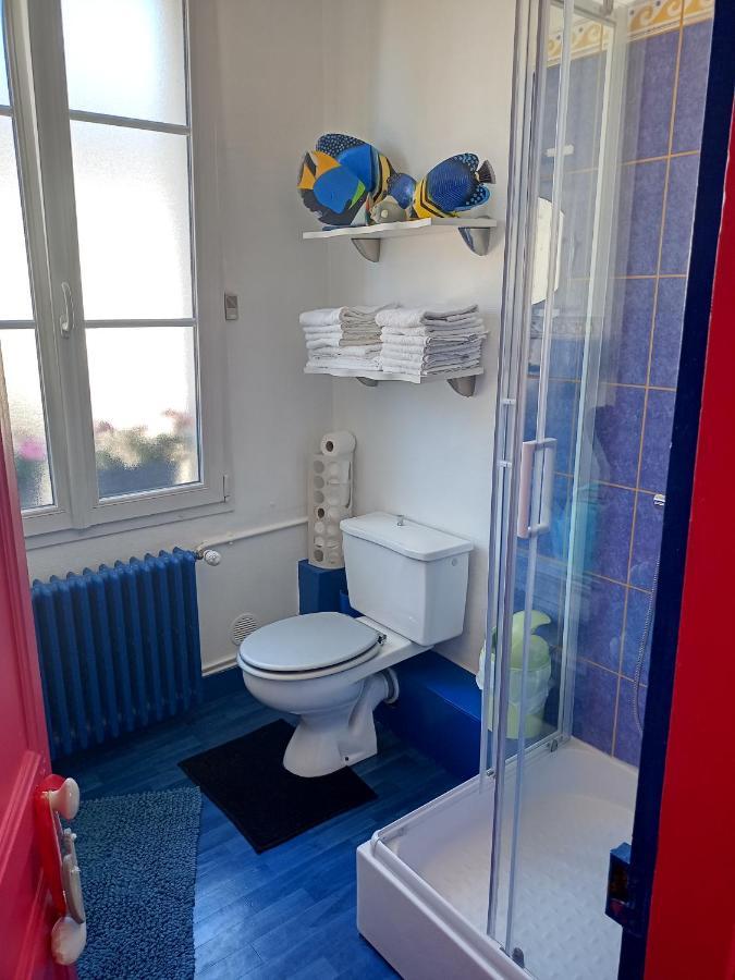 La Cour Du Puits Chambre Victor Cormeilles  Экстерьер фото