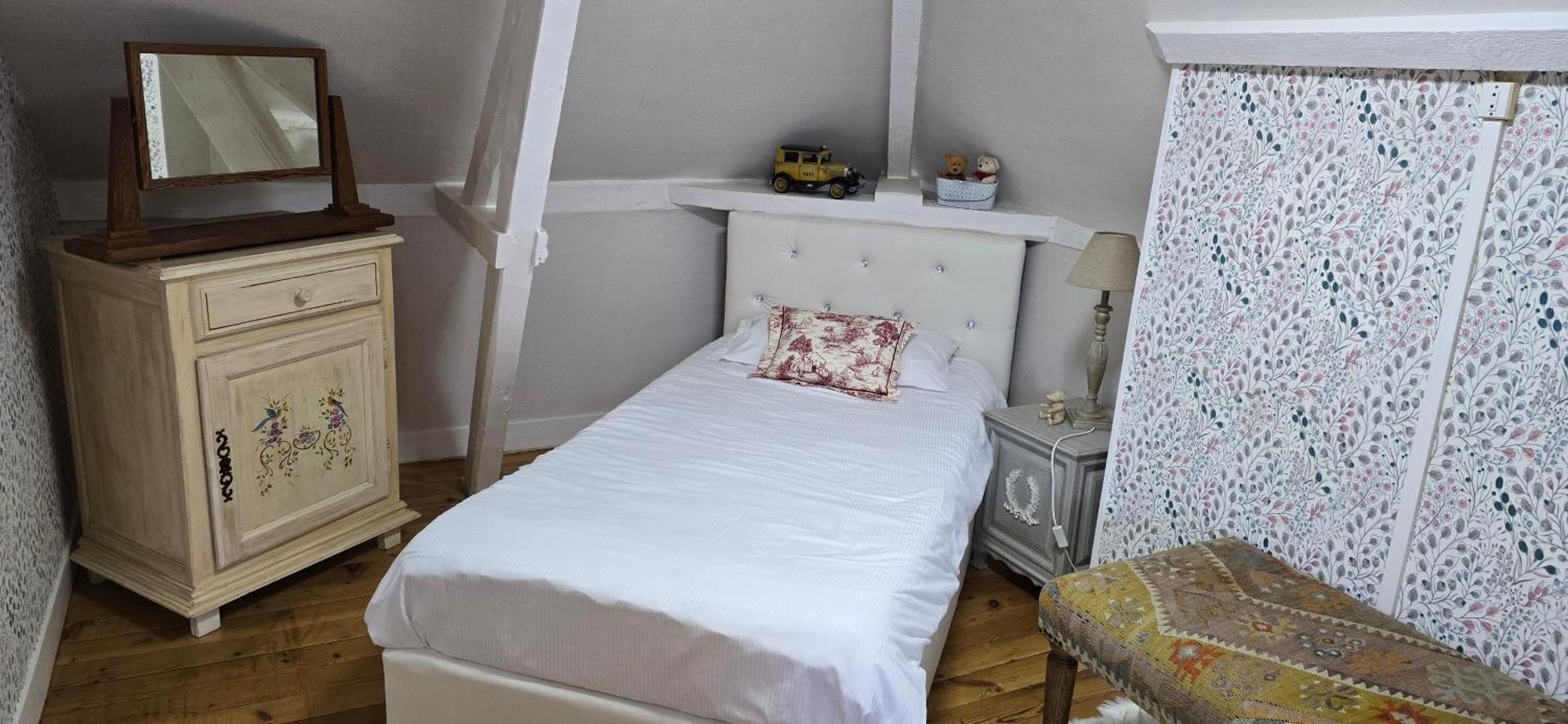 La Cour Du Puits Chambre Victor Cormeilles  Экстерьер фото